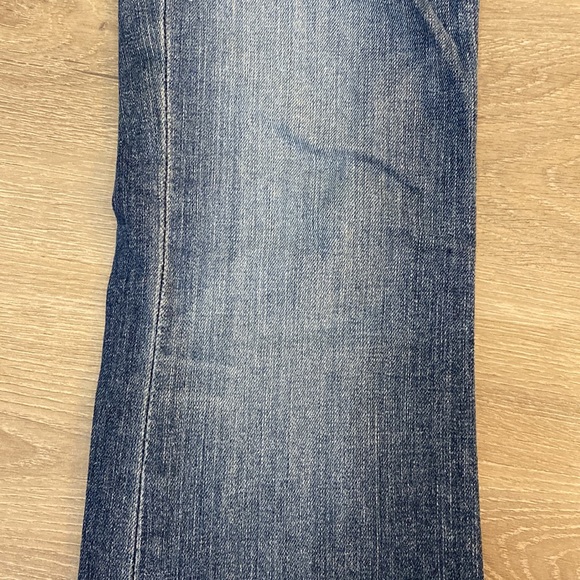 True Religion medium wash denim size 25 - Picture 6 of 8